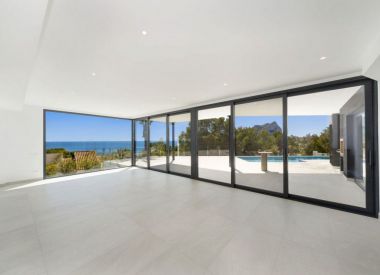 Вилла в Кальпе (Коста Бланка), купить недорого - 2 200 000 [67391] 6