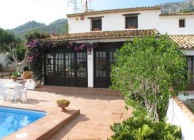 Вилла в Кальпе (Коста Бланка), купить недорого - 375 000 [69055] 2