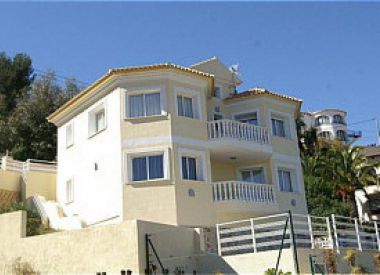 Вилла в Кальпе (Коста Бланка), купить недорого - 525 000 [69048] 1