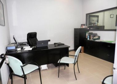 Офис в Кальпе (Коста Бланка), купить недорого - 175 000 [69455] 2