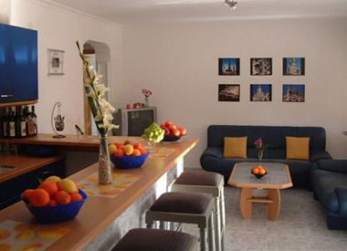 Вилла в Кальпе (Коста Бланка), купить недорого - 380 000 [69238] 2