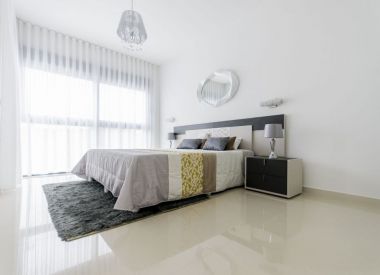 Вилла в Сан Мигель де Салинас (Коста Бланка), купить недорого - 462 000 [69662] 2
