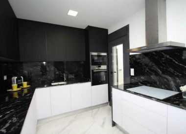 Вилла в Сан Мигель де Салинас (Коста Бланка), купить недорого - 469 000 [69626] 10