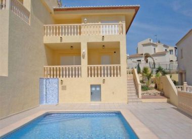 Вилла в Кальпе (Коста Бланка), купить недорого - 357 000 [69153] 1