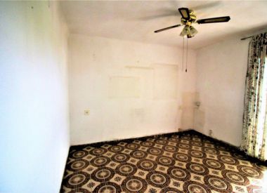 Апартаменты в Аликанте (Коста Бланка), купить недорого - 38 500 [69915] 10