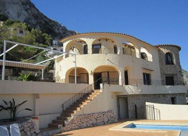 Вилла в Кальпе (Коста Бланка), купить недорого - 495 000 [70179] 1