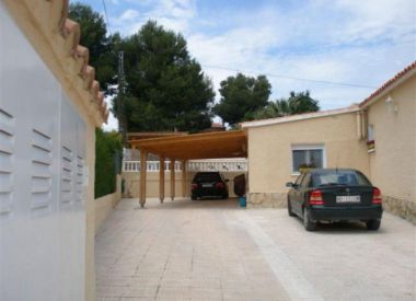 Вилла в Кальпе (Коста Бланка), купить недорого - 490 000 [70159] 2