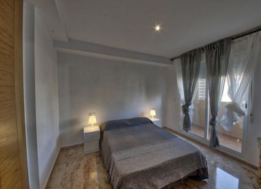 Апартаменты в Валенсии (Коста Бланка), купить недорого - 130 000 [68647] 2