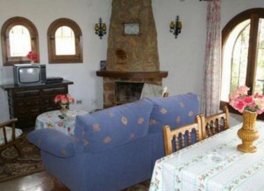 Вилла в Кальпе (Коста Бланка), купить недорого - 265 000 [70845] 3