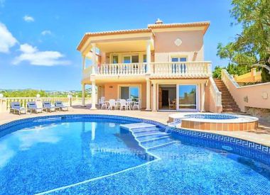 Вилла в Кальпе (Коста Бланка), купить недорого - 620 000 [70892] 1