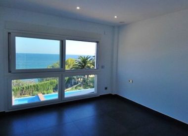 Вилла в Кальпе (Коста Бланка), купить недорого - 2 890 000 [70903] 7