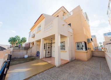 Таунхаус в Торревьехе (Коста Бланка), купить недорого - 97 900 [71753] 1