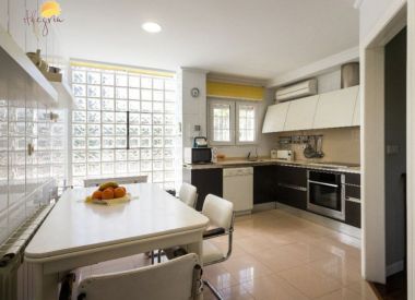 Вилла в Торревьехе (Коста Бланка), купить недорого - 299 900 [71735] 4