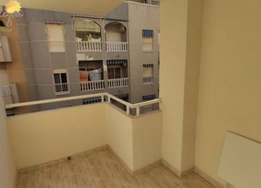 Апартаменты в Торревьехе (Коста Бланка), купить недорого - 69 000 [71662] 9