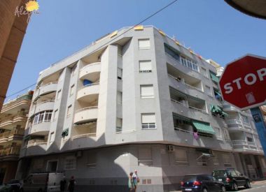 Апартаменты в Торревьехе (Коста Бланка), купить недорого - 73 900 [71660] 1