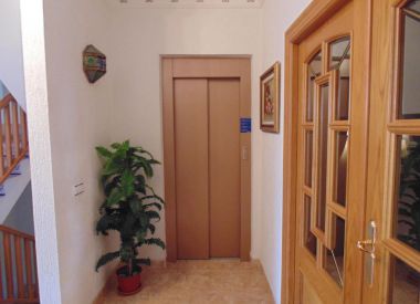 Вилла в Торревьехе (Коста Бланка), купить недорого - 1 353 000 [71612] 6