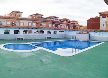 Таунхаус в Торревьехе (Коста Бланка), купить недорого - 93 500 [72257] 2