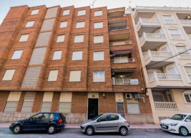 Апартаменты в Торревьехе (Коста Бланка), купить недорого - 82 000 [72178] 2