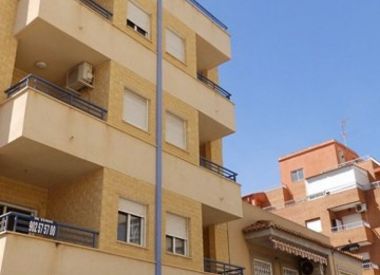 Апартаменты в Торревьехе (Коста Бланка), купить недорого - 79 000 [72109] 1