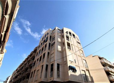 Апартаменты в Торревьехе (Коста Бланка), купить недорого - 66 000 [72044] 1