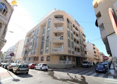 Апартаменты в Торревьехе (Коста Бланка), купить недорого - 66 500 [72814] 1