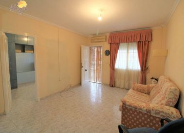 Таунхаус в Торревьехе (Коста Бланка), купить недорого - 91 900 [72709] 8