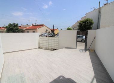 Таунхаус в Торревьехе (Коста Бланка), купить недорого - 63 900 [72528] 1