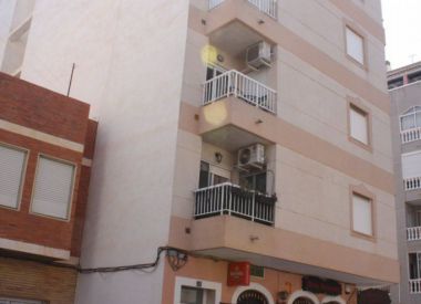 Апартаменты в Торревьехе (Коста Бланка), купить недорого - 65 000 [72475] 2