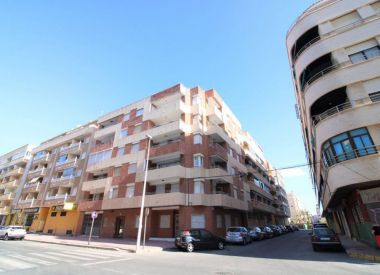 Апартаменты в Торревьехе (Коста Бланка), купить недорого - 86 900 [72463] 1