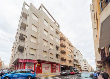 Апартаменты в Торревьехе (Коста Бланка), купить недорого - 99 900 [72435] 1