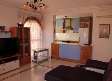 Апартаменты в Торревьехе (Коста Бланка), купить недорого - 149 900 [72382] 2
