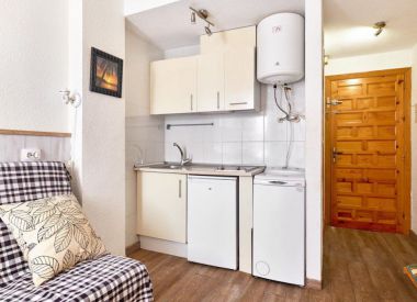 Апартаменты в Торревьехе (Коста Бланка), купить недорого - 33 000 [72851] 2